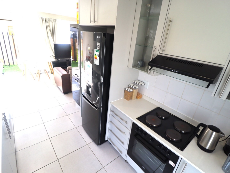 2 Bedroom Property for Sale in Heidedal Free State